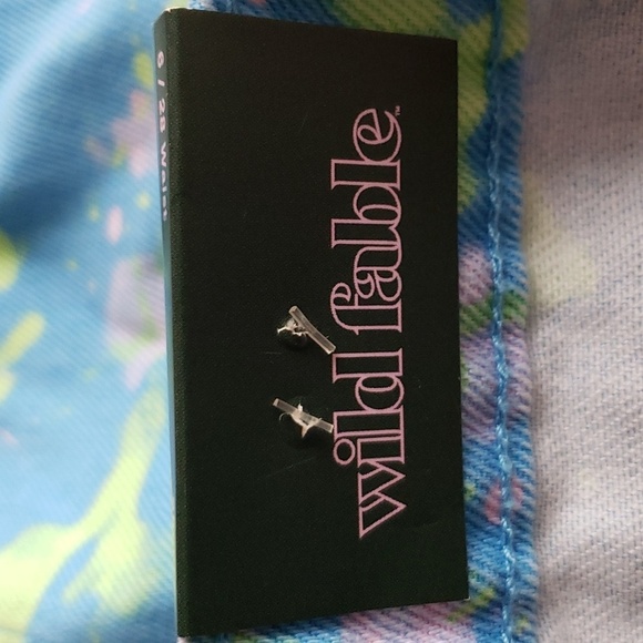 Wild Fable Bermuda High Rise Cut Off Jean Shorts in Blue Paint Splash Size 6/28W - Picture 11 of 12